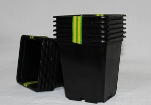 Набор горшков для рассады пластиковый 6 шт*0,5л черный